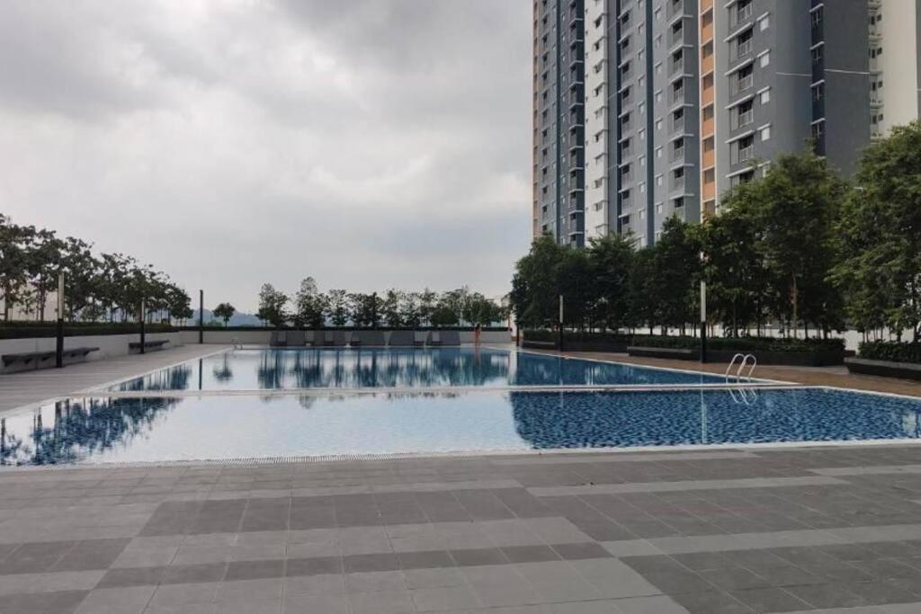 Klia Homestay Apartment - 2 Room Sepang Zewnętrze zdjęcie