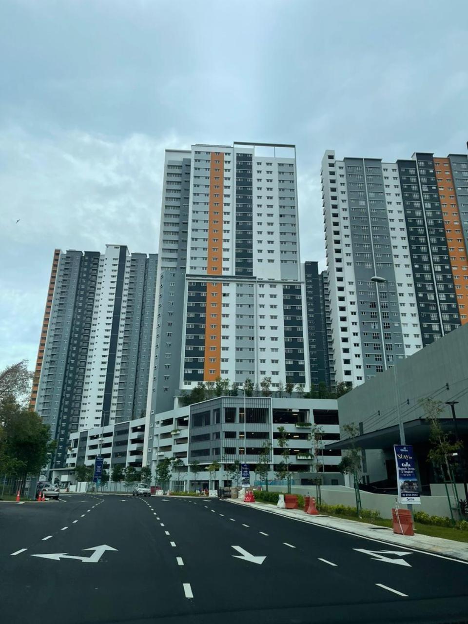 Klia Homestay Apartment - 2 Room Sepang Zewnętrze zdjęcie